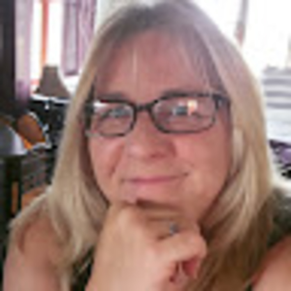 Meet your Posher, Cindy